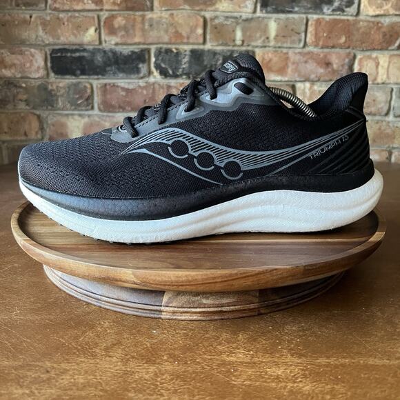 Saucony Triumph 23 Black Road Running Cushion Shoes Sneakers Men's 11.5 Wide - Picture 1 of 16